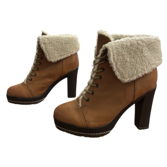 NWOB Kelsi Dagger Ricci Tan‎ Leather Heeled Boots Women's Size 9 - Picture 1 of 12